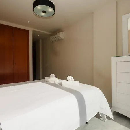 Apartamento Apartment, With Indoor Pool, Jacuzzi, Sauna And Gym, In Benahavis