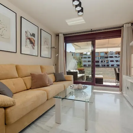 Διαμέρισμα Apartment, With Indoor Pool, Jacuzzi, Sauna And Gym, In Benahavis *