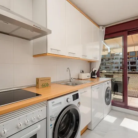 Apartment, With Indoor Pool, Jacuzzi, Sauna And Gym, In Benahavis Διαμέρισμα
