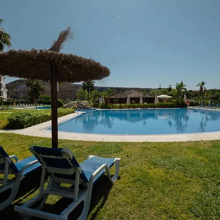 Apartment, With Indoor Pool, Jacuzzi, Sauna And Gym, In Benahavis * Εστεπόνα